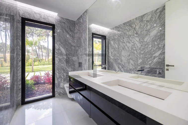 Moradia T6 para Venda em Charneca de Caparica e Sobreda Foto 17