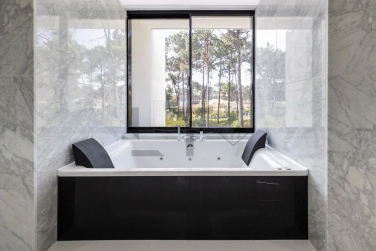 Moradia T6 para Venda em Charneca de Caparica e Sobreda Foto 22