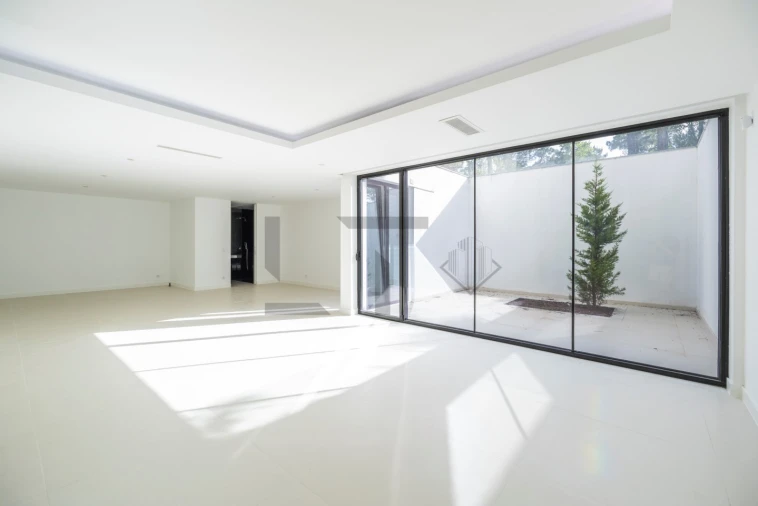 Moradia T6 para Venda em Charneca de Caparica e Sobreda Foto 43