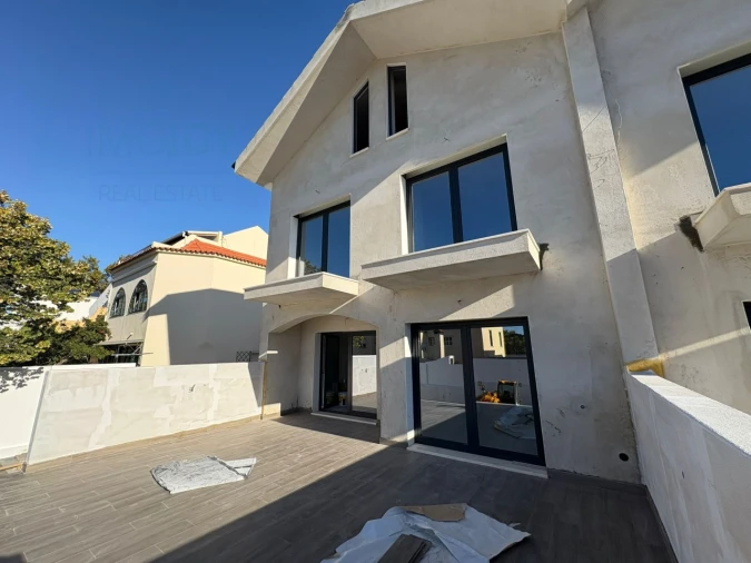 Moradia T4 para Venda em Cascais e Estoril Foto 25