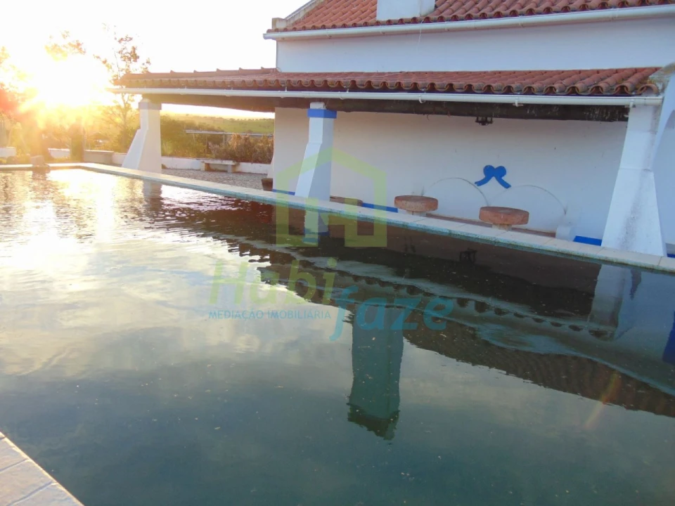 Quinta T3 para Venda em Nossa Senhora de Machede Foto 7