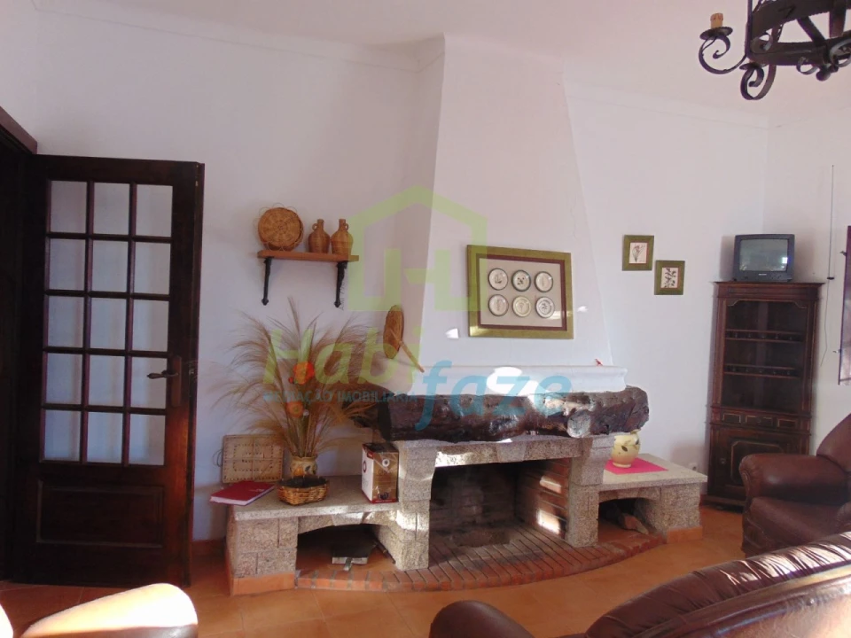 Quinta T3 para Venda em Nossa Senhora de Machede Foto 19