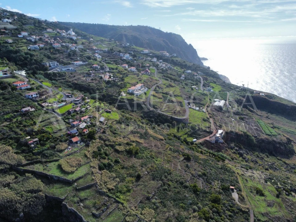 Terreno para Venda em Fajã da Ovelha Foto 4