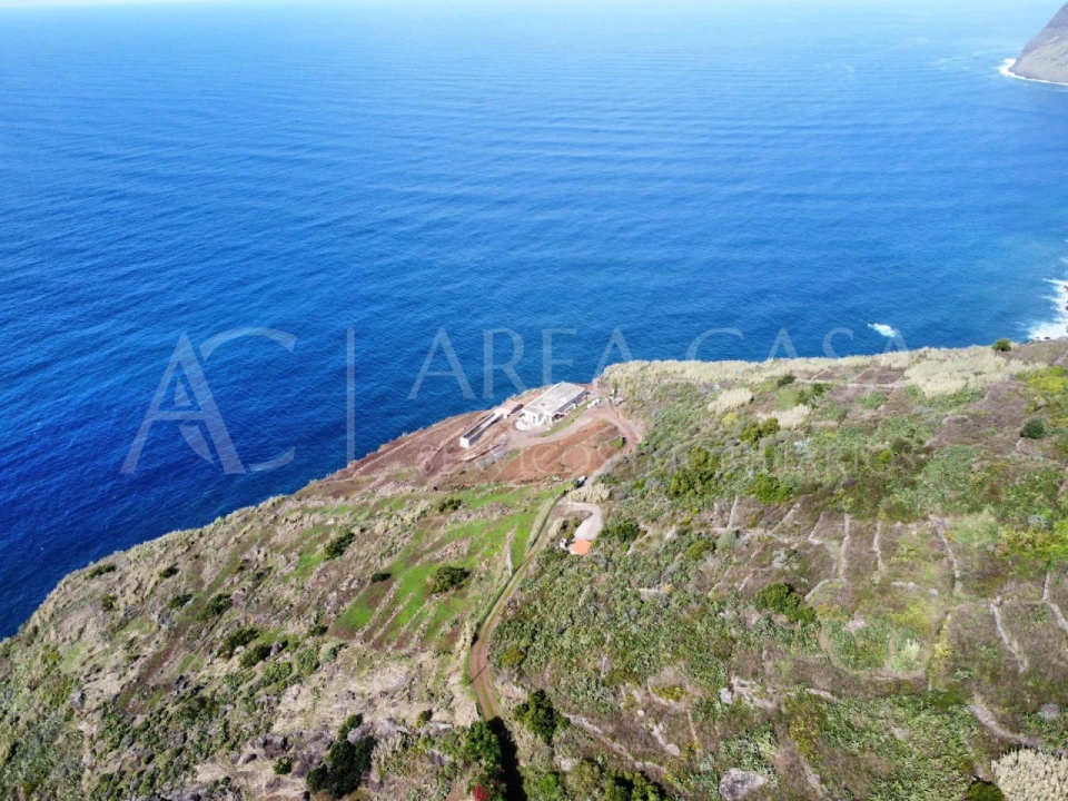 Terreno para Venda em Fajã da Ovelha Foto 6