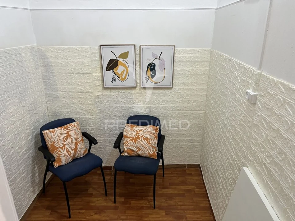 Escritório para Arrendamento em Olhão Foto 7