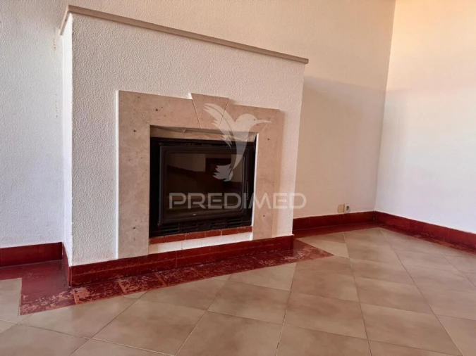 Moradia T3 para Venda em Quinta do Anjo Foto 1