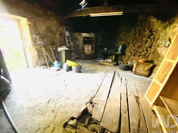 Moradia T1 para Venda em Romarigães Foto 24