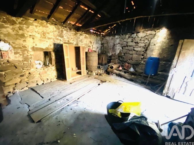 Moradia T1 para Venda em Romarigães Foto 25