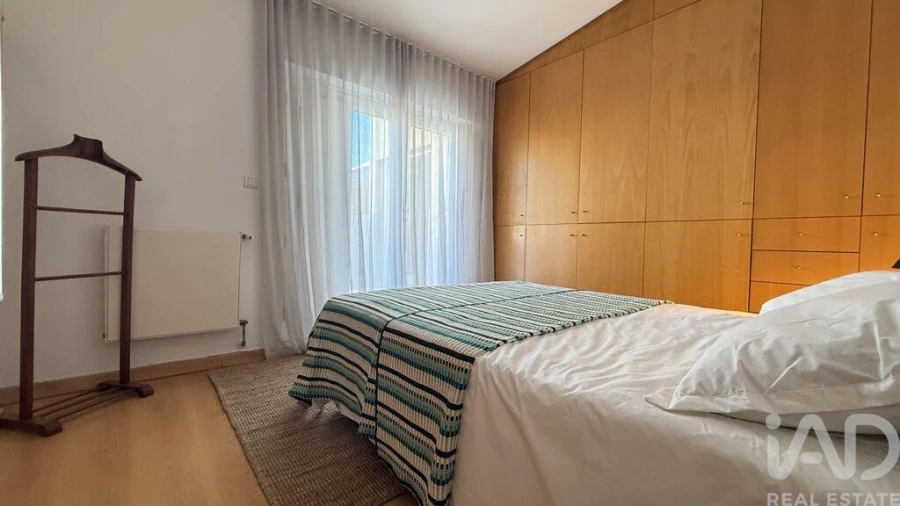 Apartamento T2 para Arrendamento em Campo de Ourique Foto 15