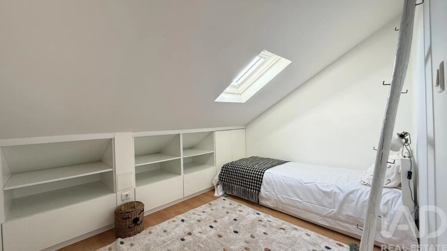 Apartamento T2 para Arrendamento em Campo de Ourique Foto 21