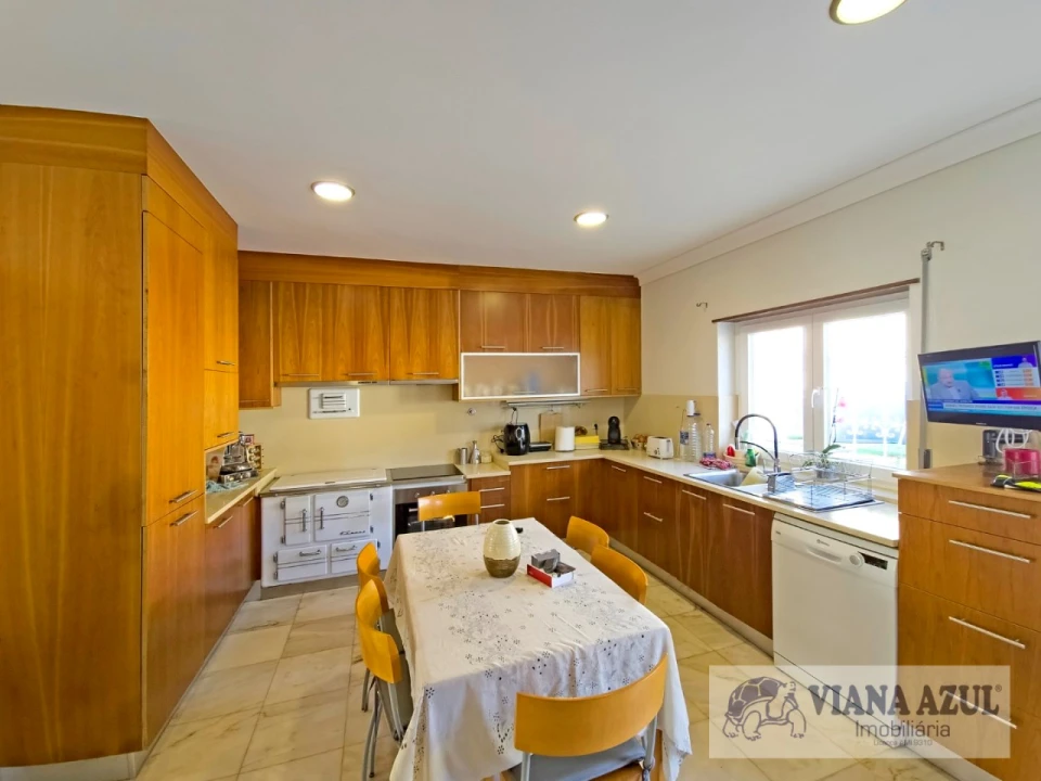 Moradia T3 para Venda em Carreço Foto 8