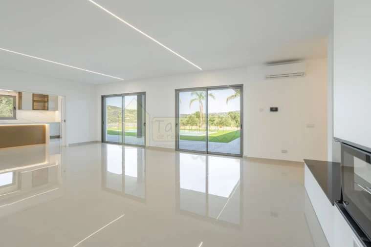 Moradia T3 para Venda em Conceição e Estoi Foto 30