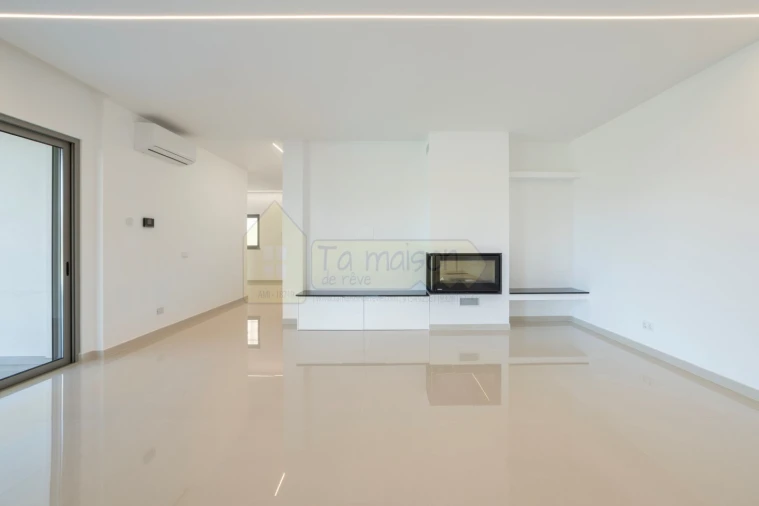 Moradia T3 para Venda em Conceição e Estoi Foto 32