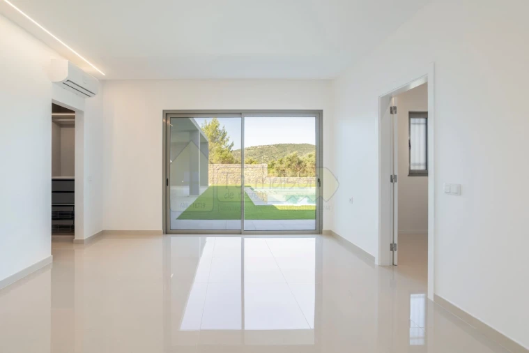 Moradia T3 para Venda em Conceição e Estoi Foto 52