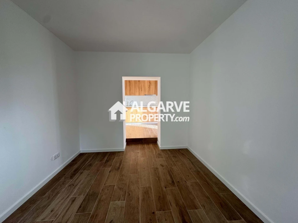Moradia T6 para Venda em Albufeira e Olhos de Água Foto 16