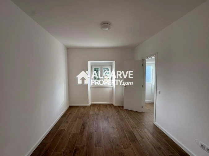 Apartamento T6 para Venda em Albufeira e Olhos de Água Foto 17