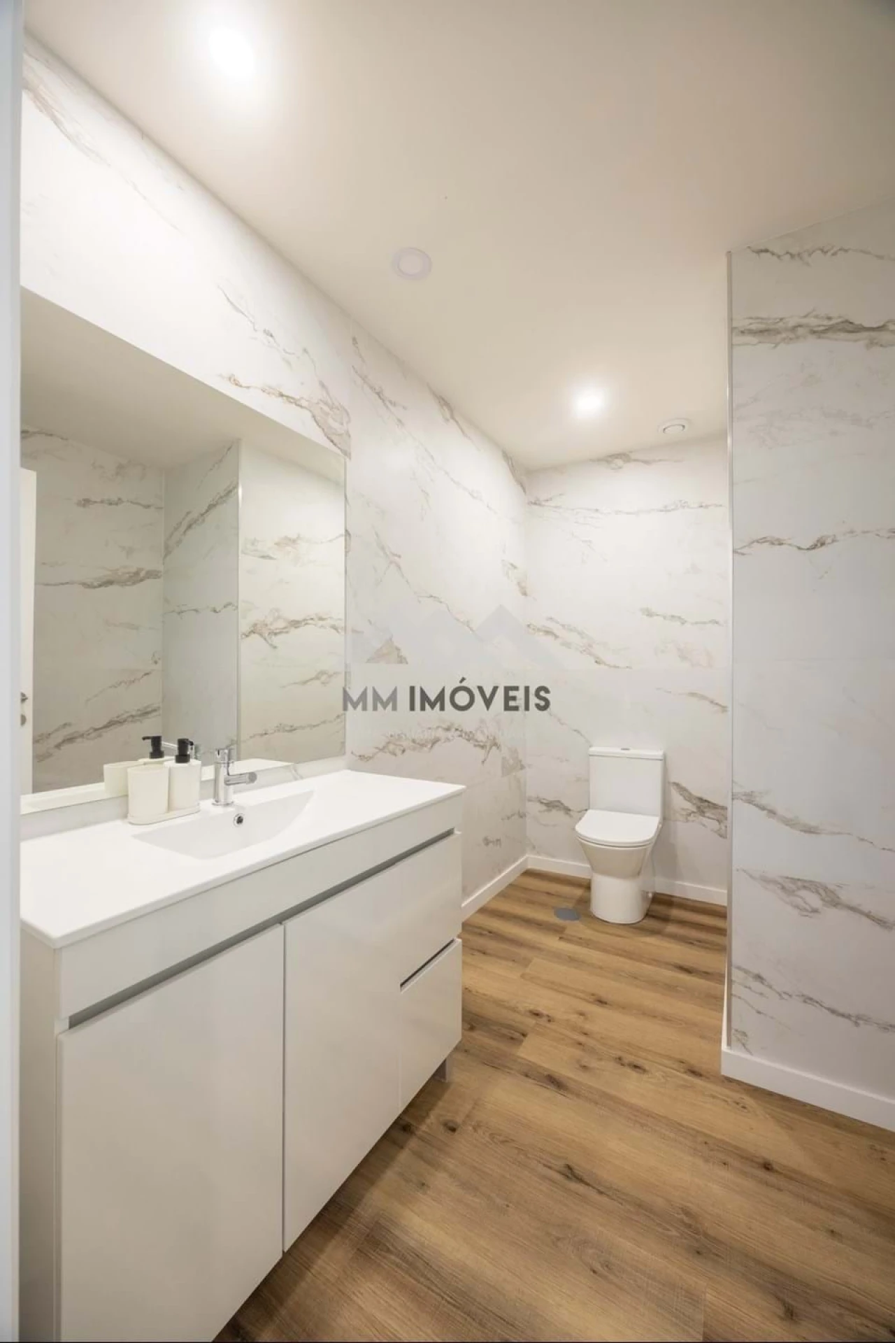 Moradia T4 para Venda em Matosinhos e Leça da Palmeira Foto 23