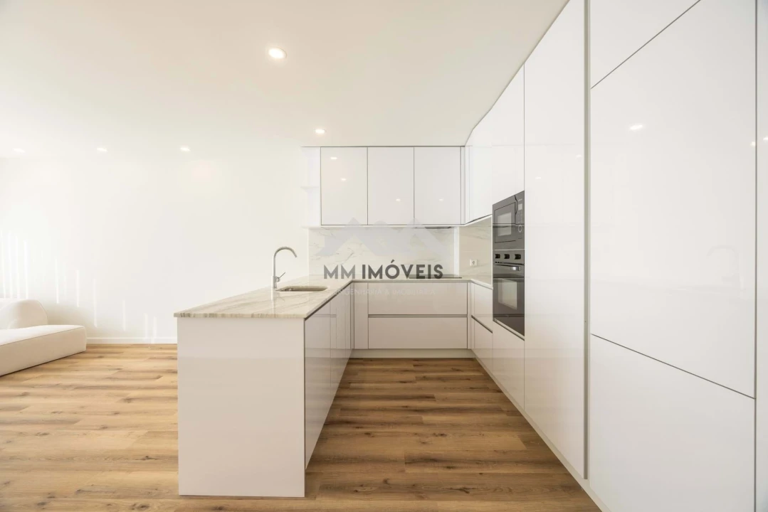 Moradia T4 para Venda em Matosinhos e Leça da Palmeira Foto 30