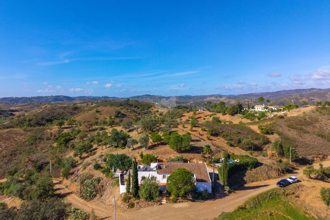 Quinta T3 para Venda em Santa Catarina da Fonte do Bispo Foto 33