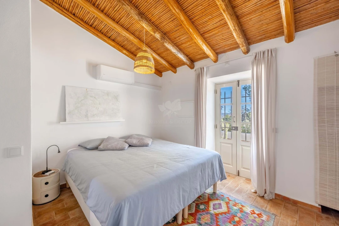 Quinta T3 para Venda em Santa Catarina da Fonte do Bispo Foto 19