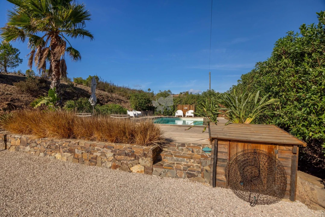 Quinta T3 para Venda em Santa Catarina da Fonte do Bispo Foto 29