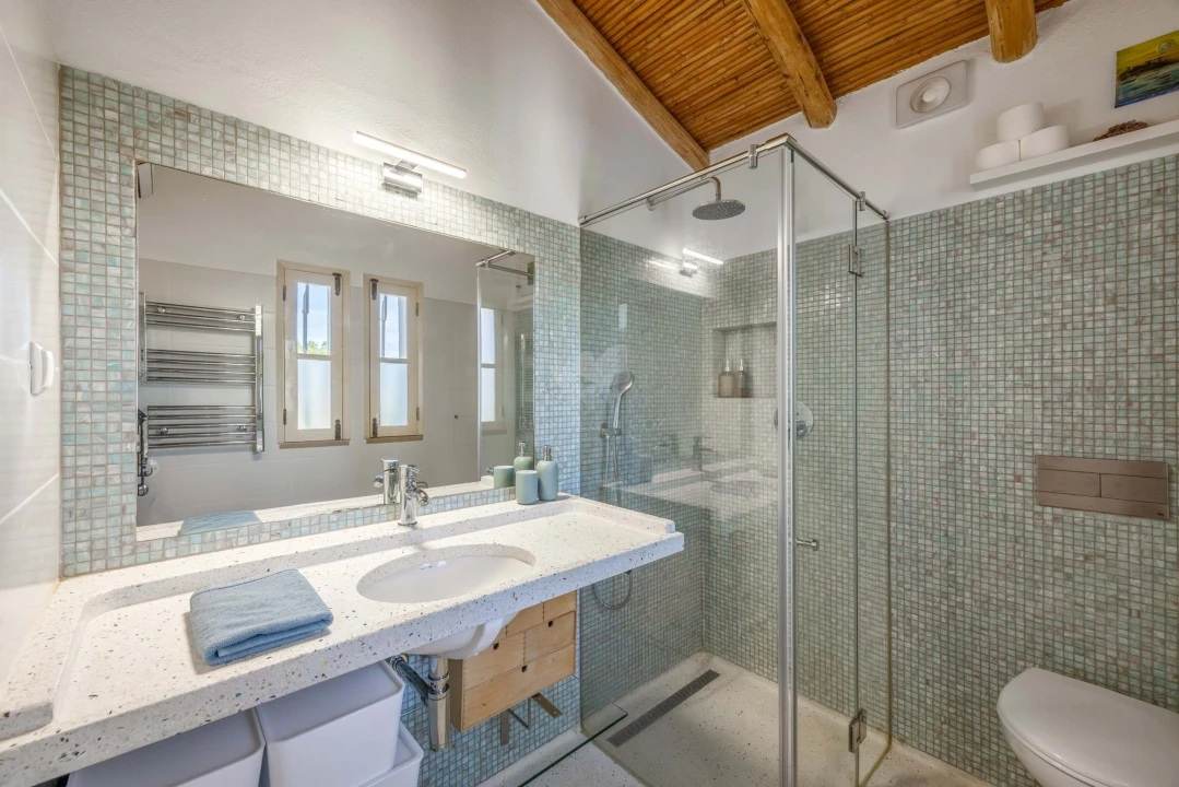 Quinta T3 para Venda em Santa Catarina da Fonte do Bispo Foto 20