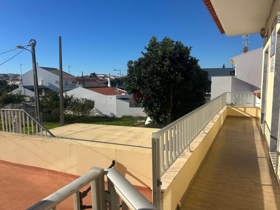 Moradia T5 para Venda em Altura Foto 10