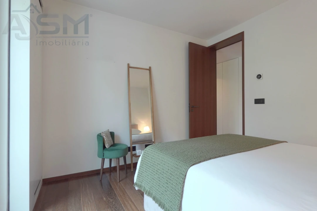 Apartamento T3 para Venda em Santo António Foto 21