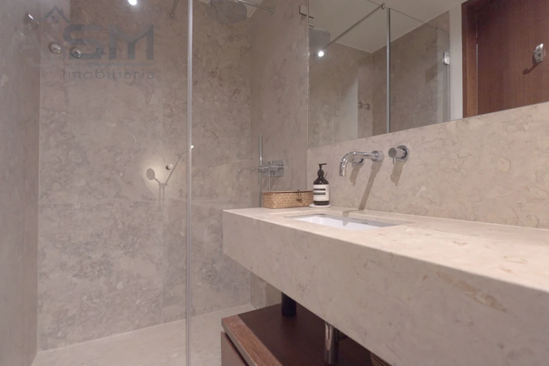 Apartamento T3 para Venda em Santo António Foto 24