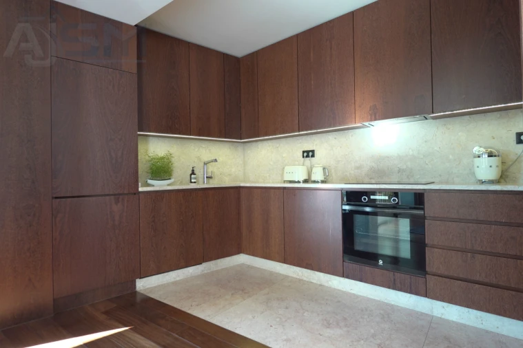 Apartamento T3 para Venda em Santo António Foto 7