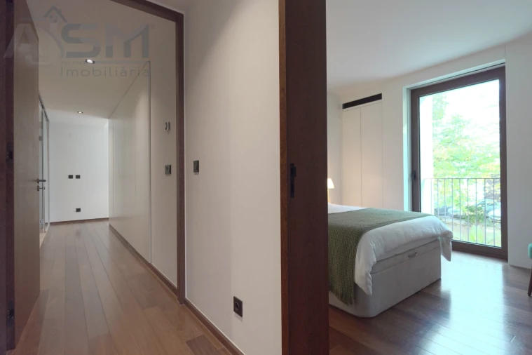 Apartamento T3 para Venda em Santo António Foto 18