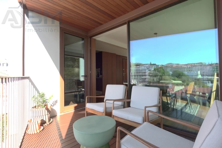 Apartamento T3 para Venda em Santo António Foto 3