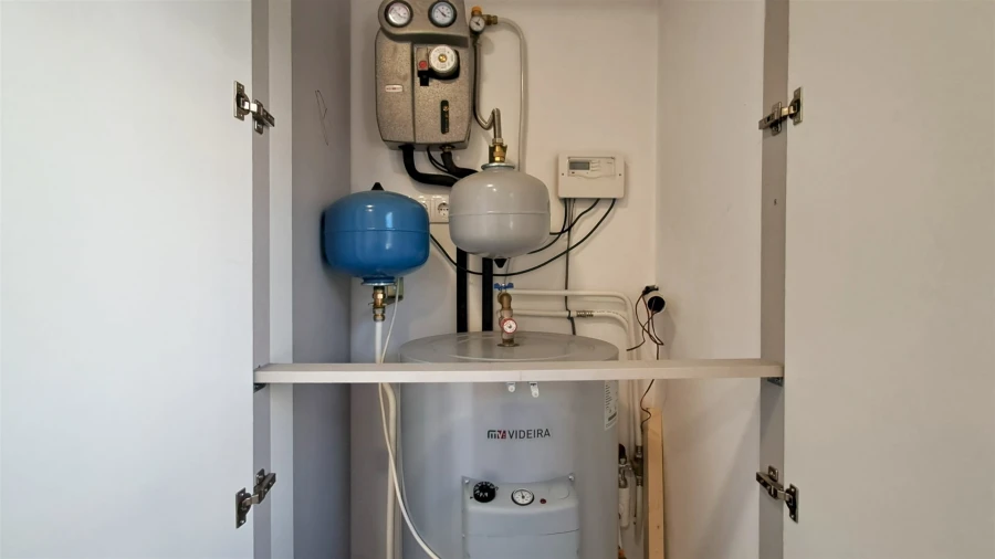 Apartamento T2 para Arrendamento em Ranhados Foto 7