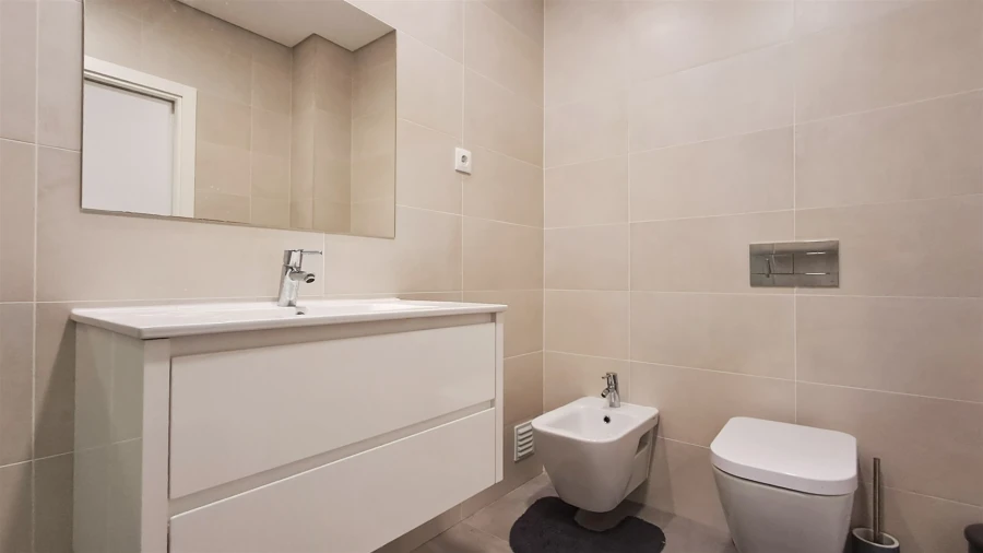 Apartamento T2 para Arrendamento em Ranhados Foto 11