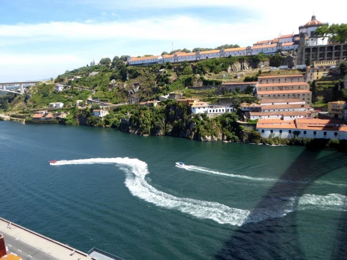 Prédio para Venda em Arcozelo Foto 4