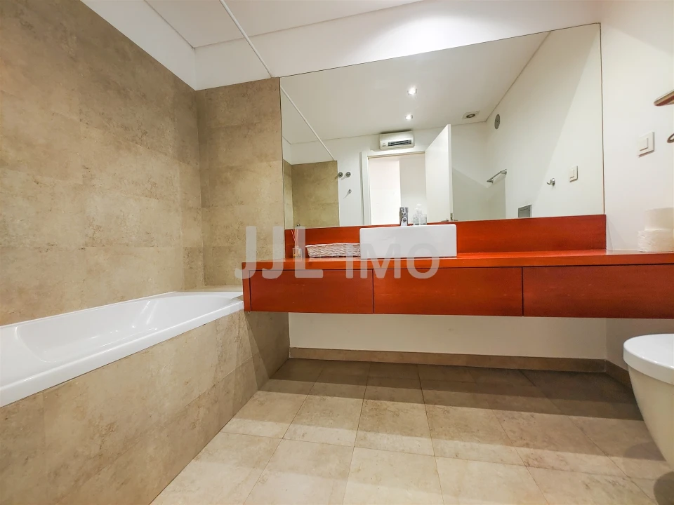 Apartamento T1 para Arrendamento em Algés, Linda-A-Velha e Cruz Quebrada-Dafundo Foto 9