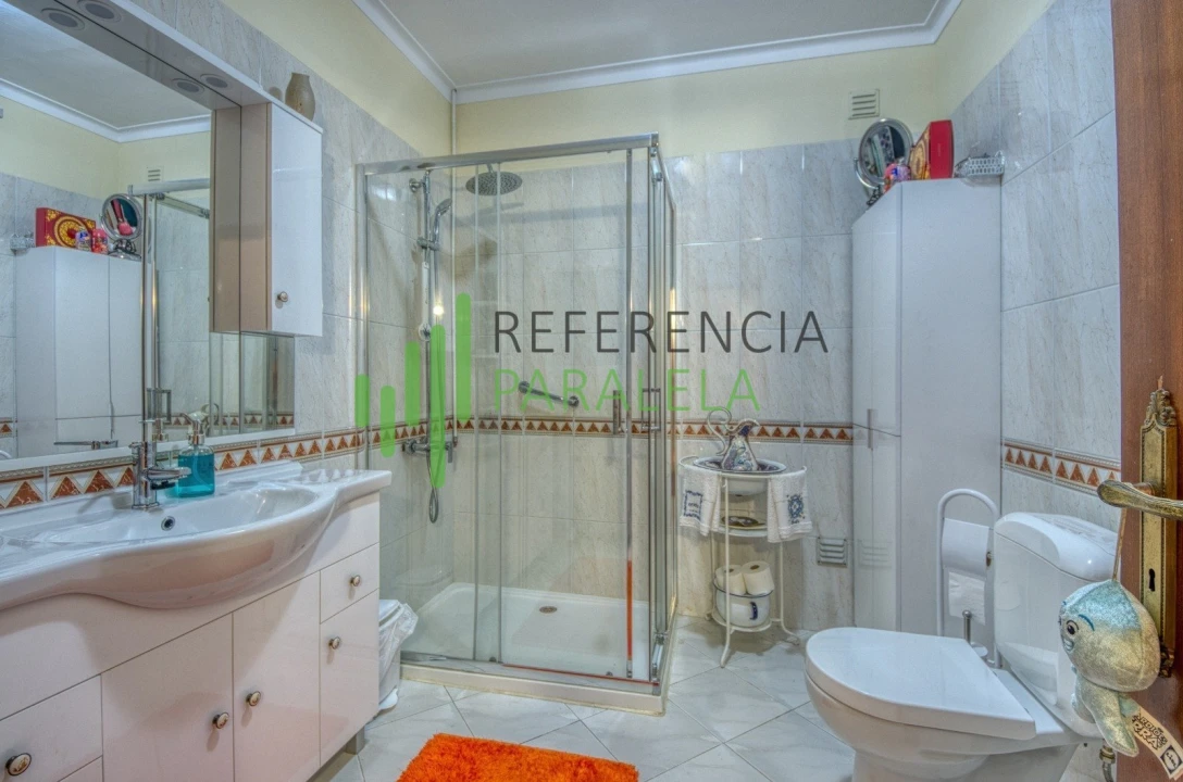 Moradia T3 para Venda em Vila Nova de Anha Foto 16