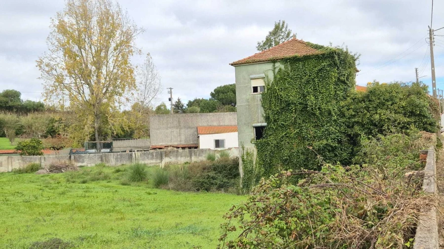 Moradia T3 para Venda em Enxara do Bispo, Gradil e Vila Franca do Rosário