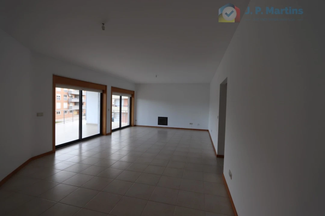 Apartamento T4 para Venda em Pinhal Novo Foto 17
