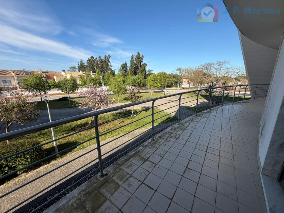 Apartamento T4 para Venda em Pinhal Novo Foto 17