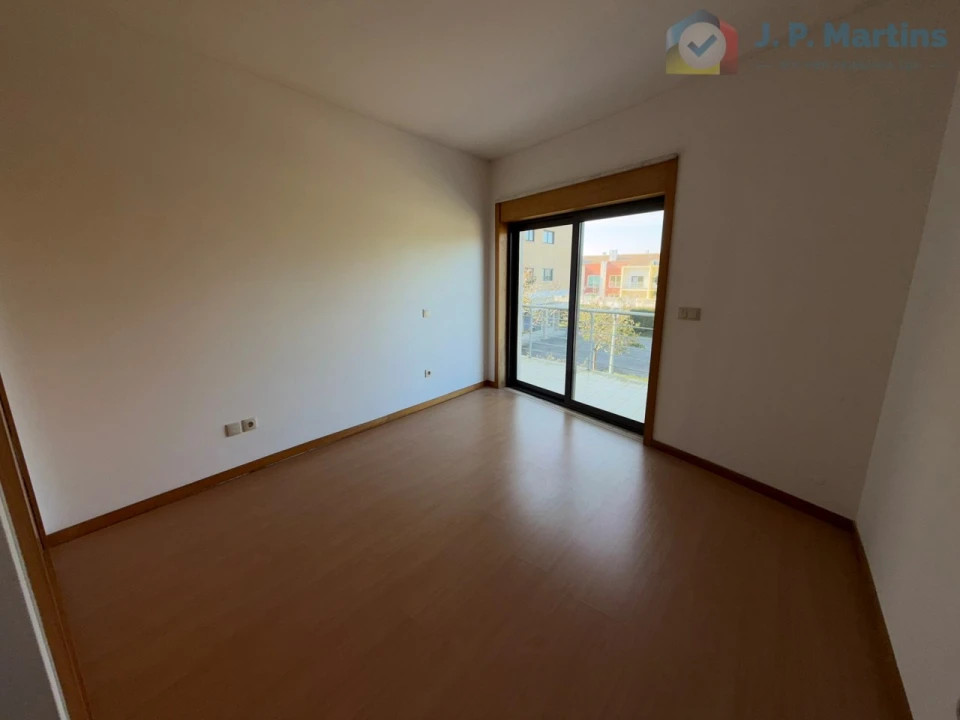 Apartamento T4 para Venda em Pinhal Novo Foto 21