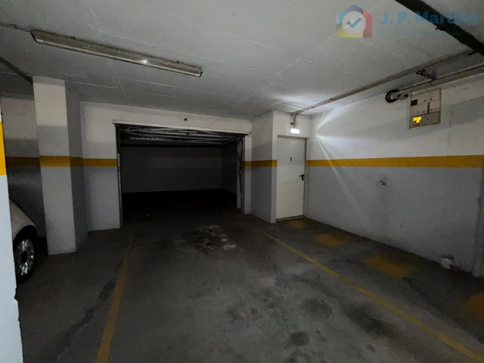 Apartamento T4 para Venda em Pinhal Novo Foto 32