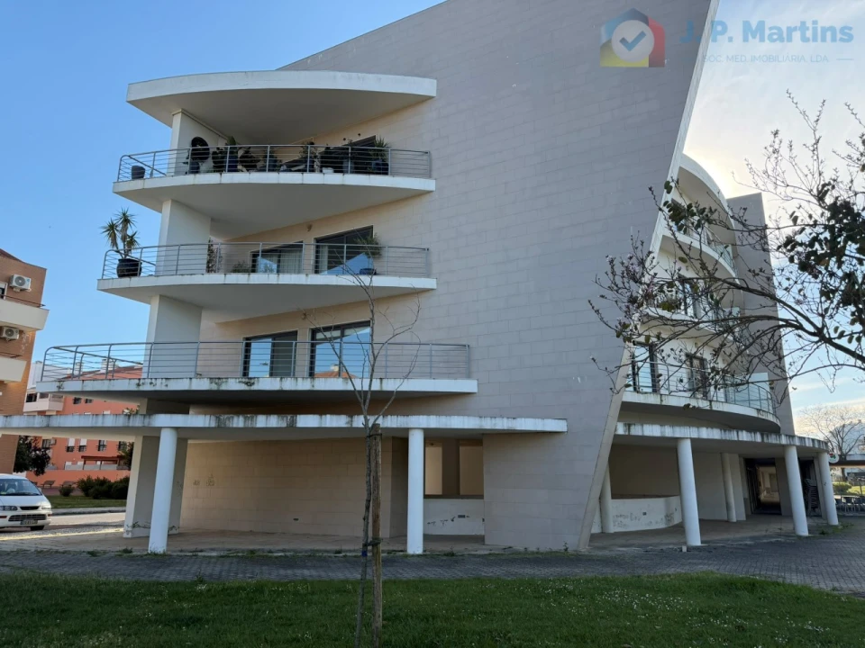 Apartamento T4 para Venda em Pinhal Novo Foto 34