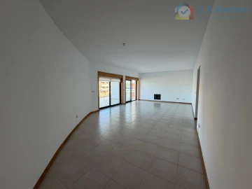 Apartamento T4 para Venda em Pinhal Novo