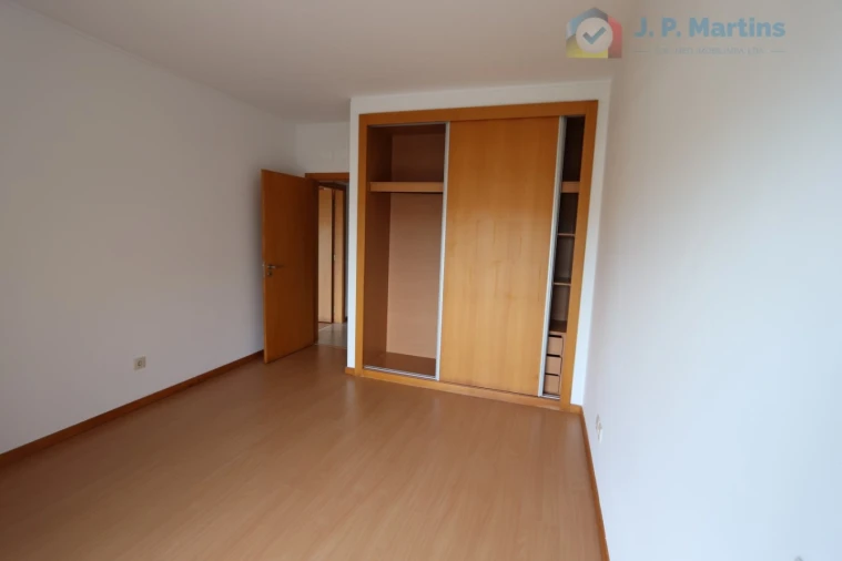 Apartamento T4 para Venda em Pinhal Novo Foto 10