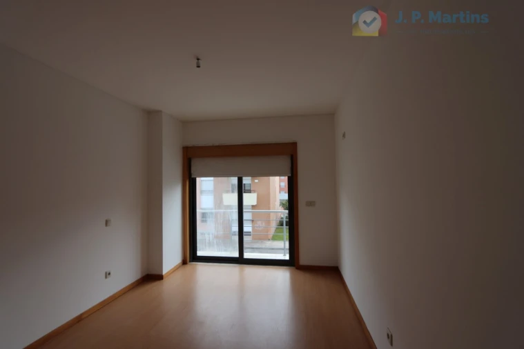 Apartamento T4 para Venda em Pinhal Novo Foto 15