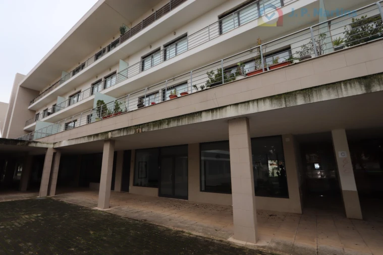 Apartamento T3 para Venda em Pinhal Novo Foto 1