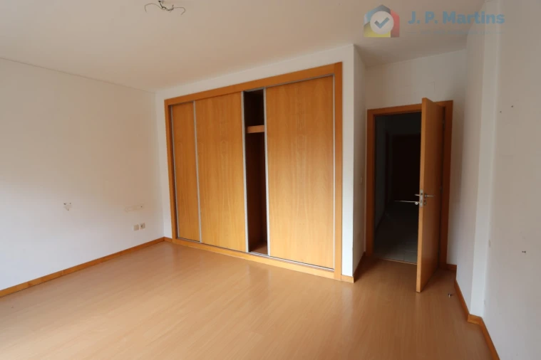 Apartamento T3 para Venda em Pinhal Novo Foto 9