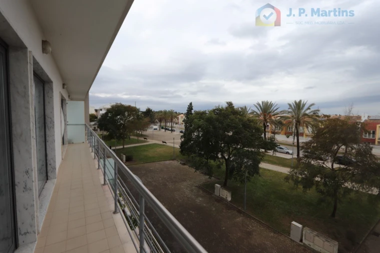 Apartamento T3 para Venda em Pinhal Novo Foto 1