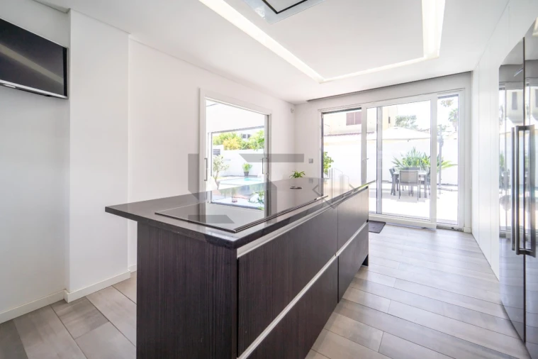 Moradia T4 para Venda em Charneca de Caparica e Sobreda Foto 28